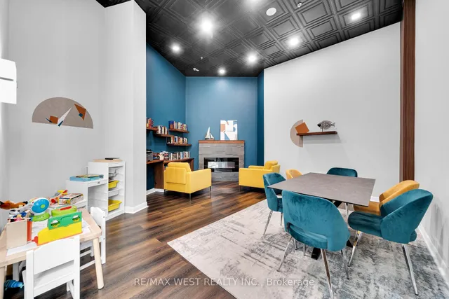 Additional image 42 of 2067 Lake Shore Blvd Unit 202