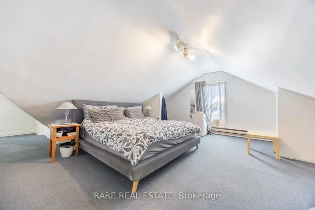 Additional image 32 of 56 Brock Ave