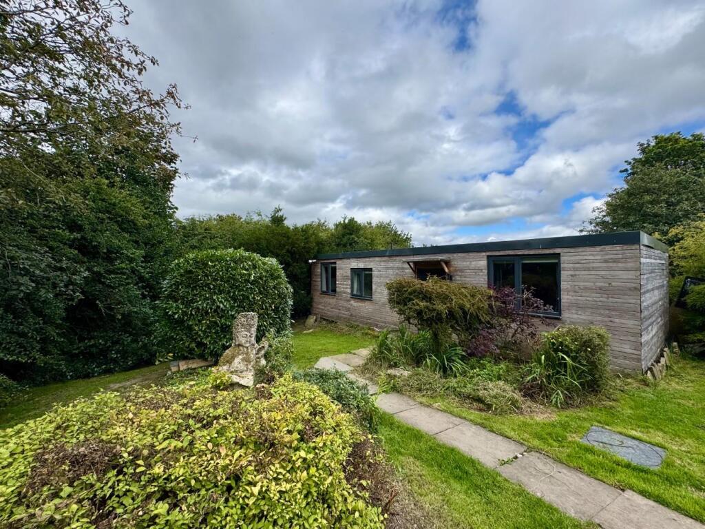 Additional image 38 of Woodplumpton Road, Burnley