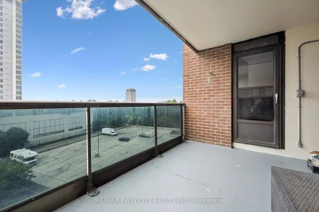 Additional image 17 of 4 Lisa St Unit 707