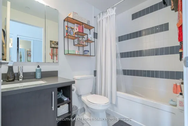 Additional image 31 of 2200 Lakeshore Blvd Unit LPH07