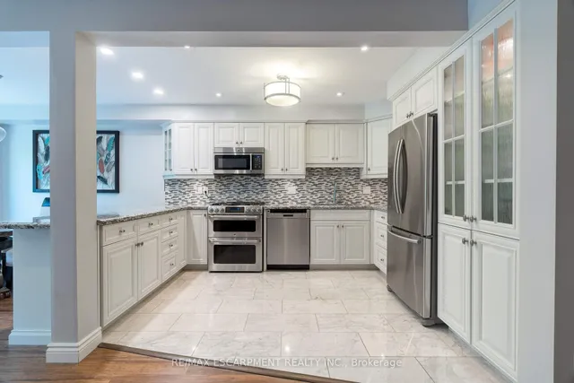 Additional image 5 of 2151 WALKERS Line Unit 19