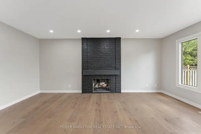 Additional image 11 of 3 Newbury Cres