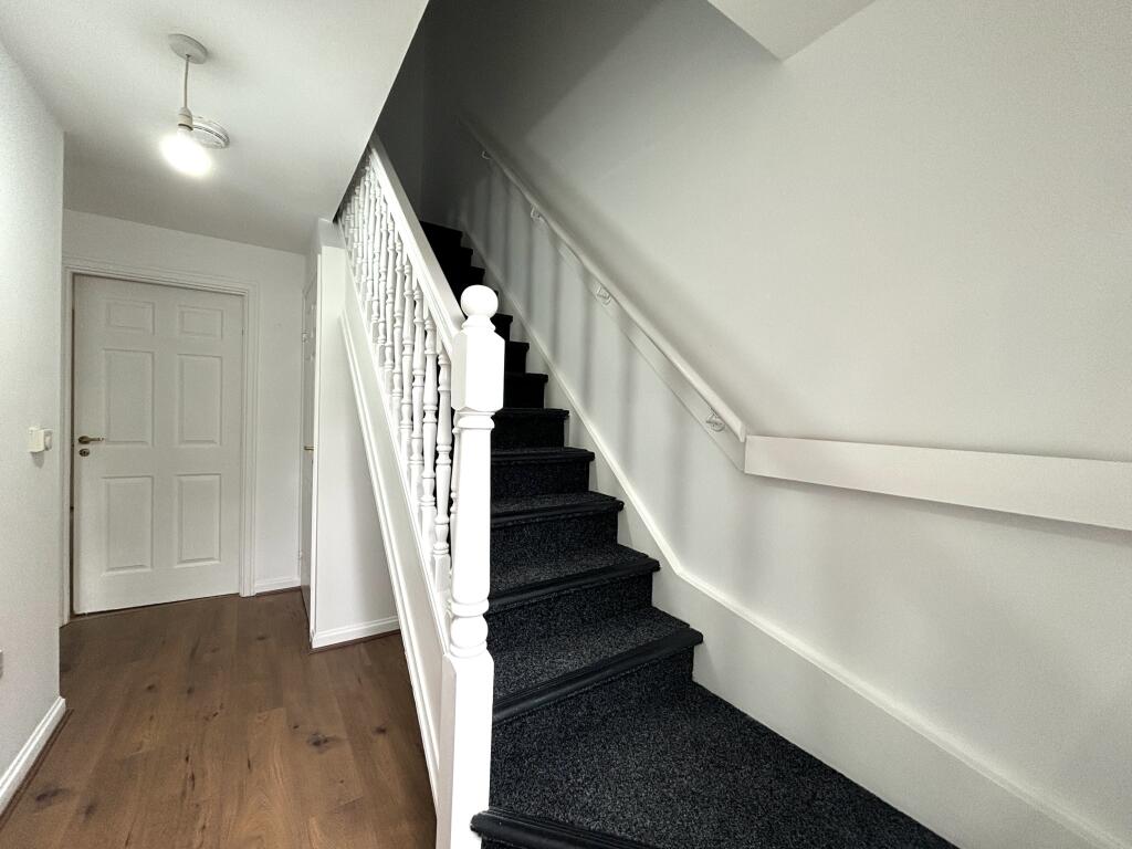 Additional image 2 of Kings Close, Kings Norton, B30