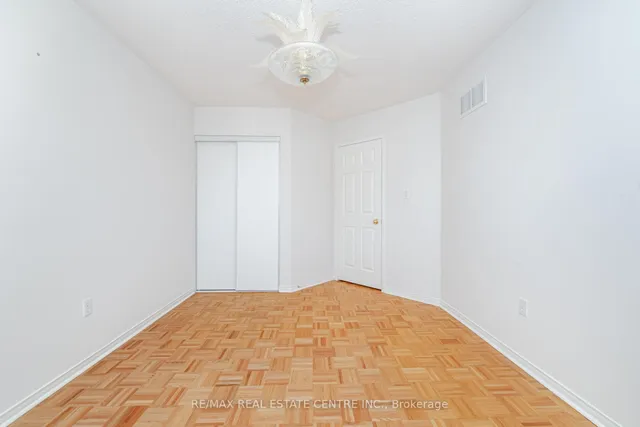 Additional image 23 of 107 Echoridge Dr