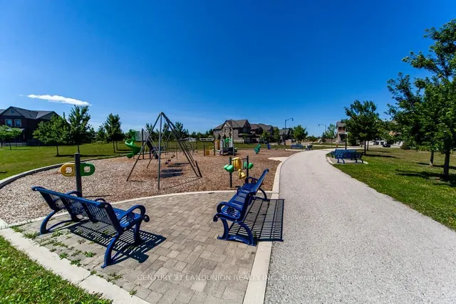 Additional image 50 of 70 Prairie Creek Cres