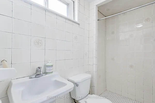 Additional image 19 of 1478 Lawrence Ave