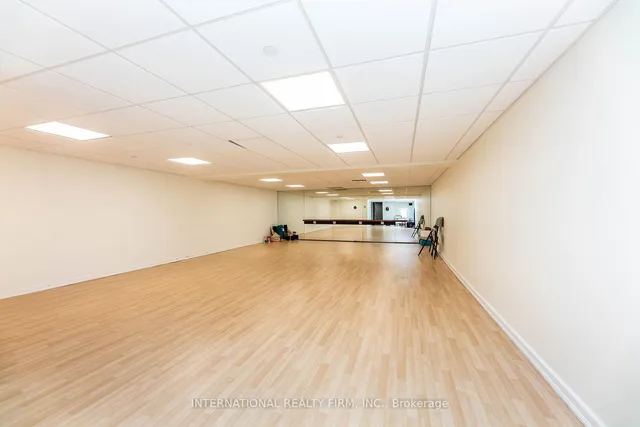 Additional image 23 of 705 King St Unit 215