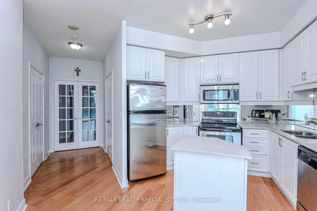 Additional image 6 of 70 Absolute Ave Unit 1206