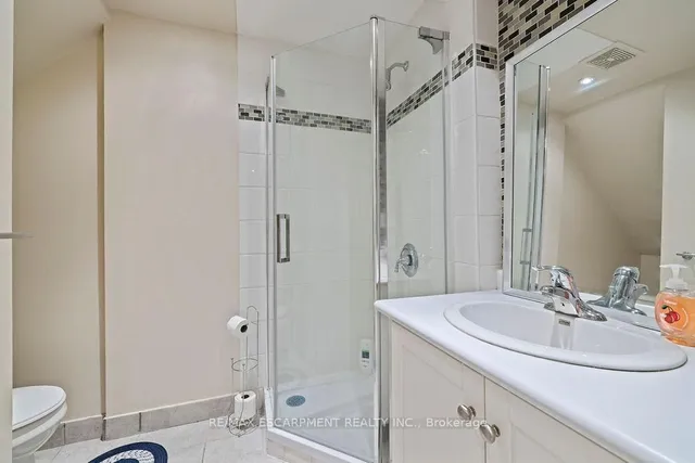 Additional image 29 of 8 Gerrick Crt