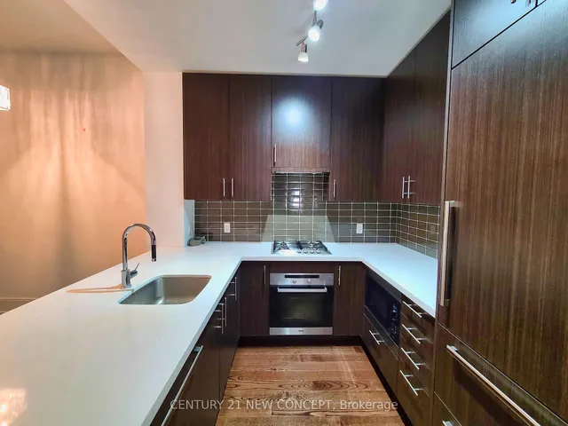 Additional image 19 of 39 Queens Quay Unit 526