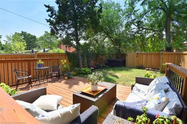 Additional image 40 of 293 Charlton Ave