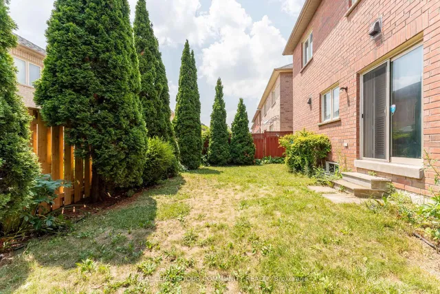 Additional image 28 of 57 Mainard Cres