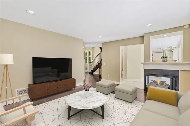 Additional image 25 of 3 Coleman Crt