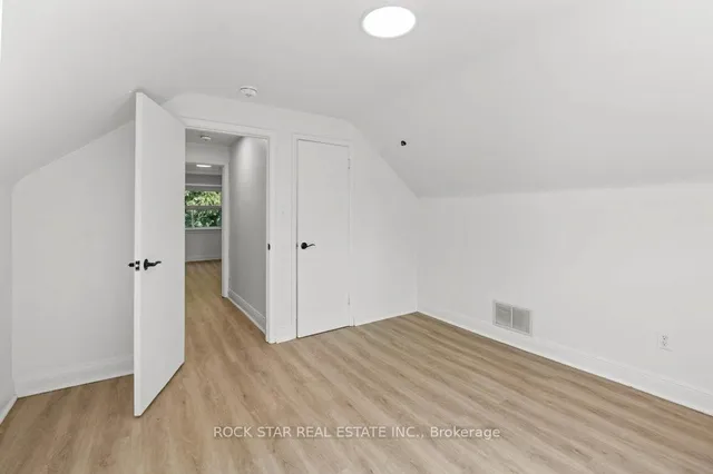 Additional image 23 of 326 East 19th St