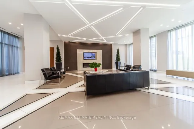 Additional image 3 of 5033 Four Springs Ave Unit 512