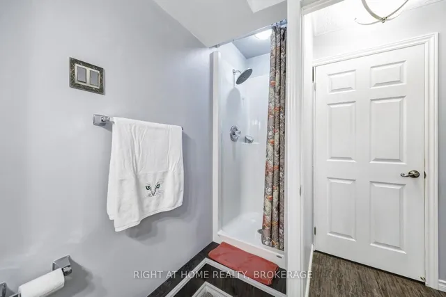 Additional image 21 of 7327 Joliette Cres