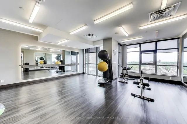 Additional image 22 of 501 St. Clair Ave Unit 325