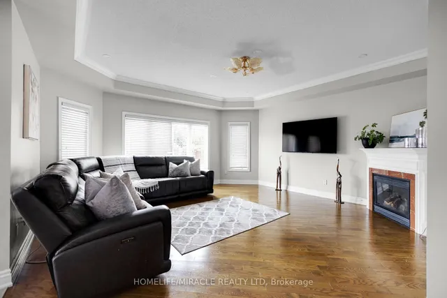 Additional image 11 of 628 Twain Ave