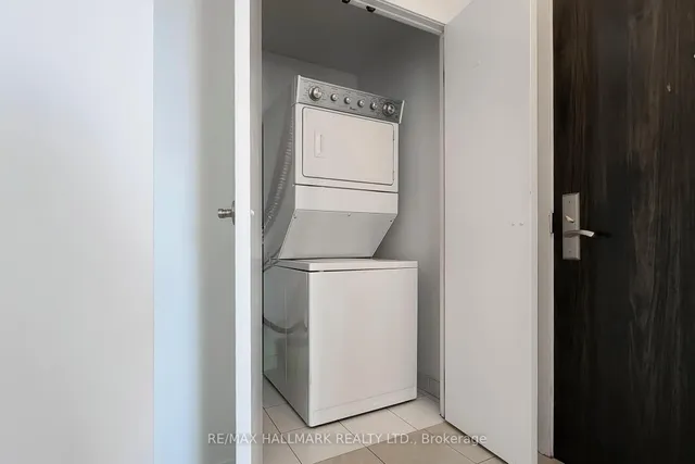 Additional image 21 of 840 Queens Plate Dr Unit 1207