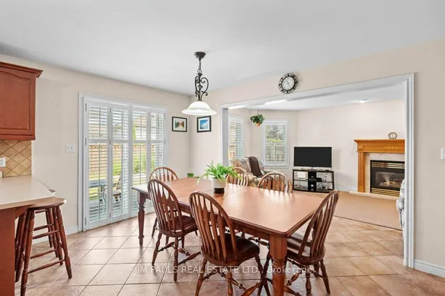 Additional image 10 of 66 Foxtrot Dr