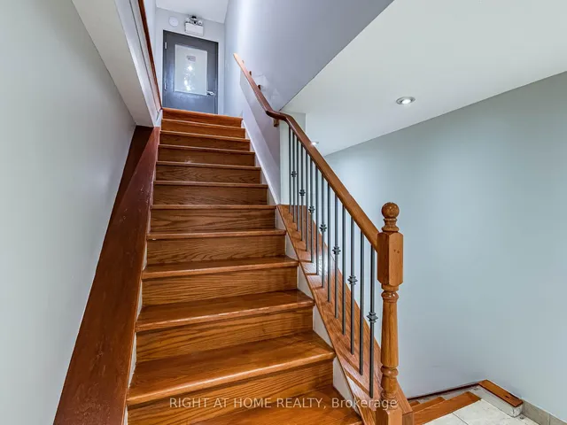 Additional image 9 of 283 King St Unit 302
