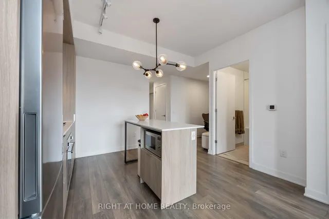 Additional image 4 of 130 River St Unit 601