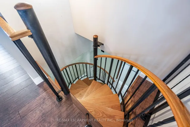 Additional image 25 of 902 North Shore Blvd