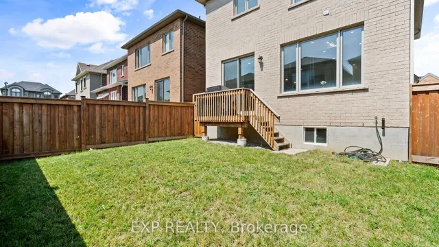 Additional image 27 of 732 Aspen Terr
