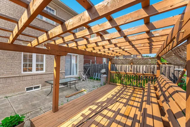 Additional image 22 of 157 Seahorse Ave