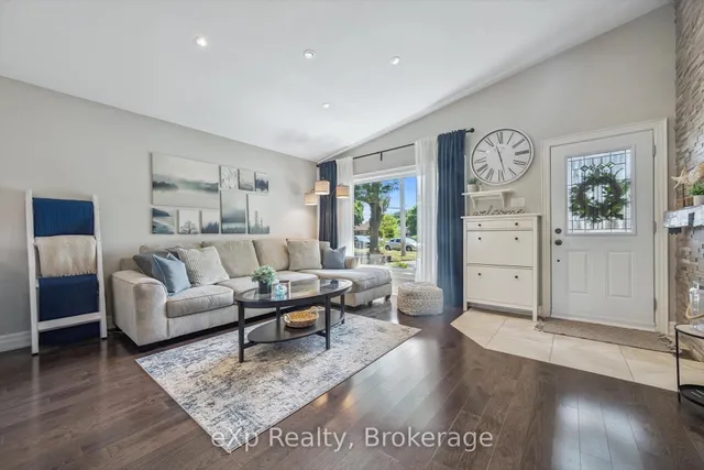 Additional image 8 of 28 ALSTON Crt