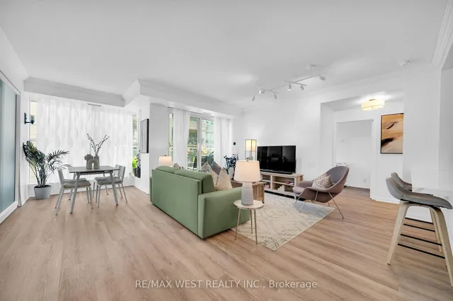 Additional image 8 of 2067 Lake Shore Blvd Unit 202