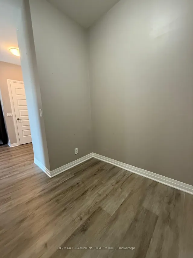 Additional image 23 of 128 Grovewood Common Unit 308