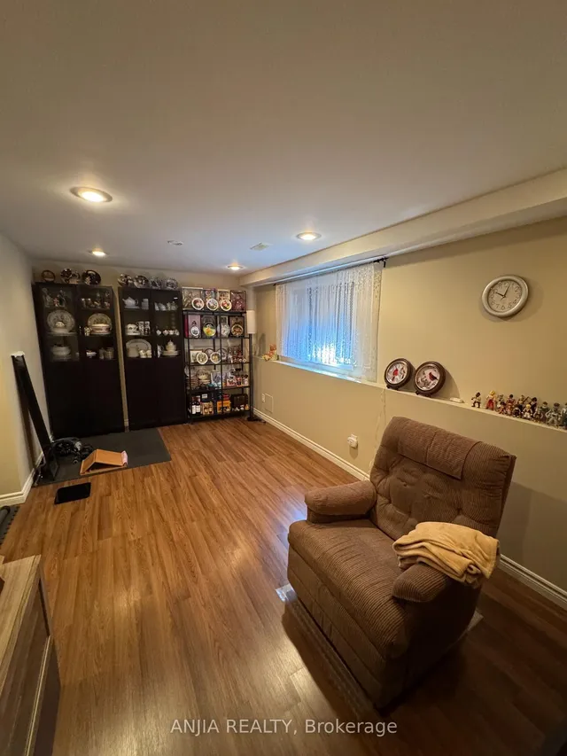 Additional image 4 of 39 Panabaker Dr Unit 9