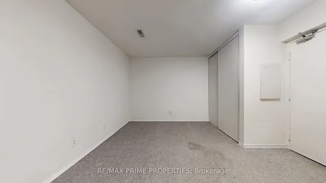 Additional image 21 of 19 Rosebank Dr Unit 205