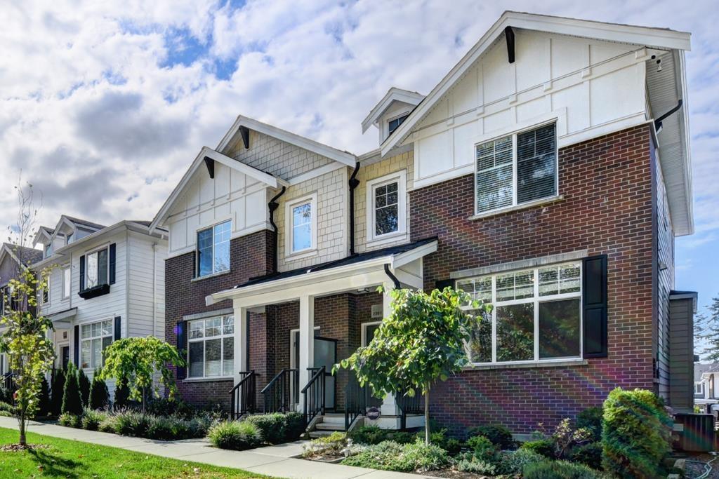 Main 2289 165 STREET|Surrey, British Columbia V3S0L8