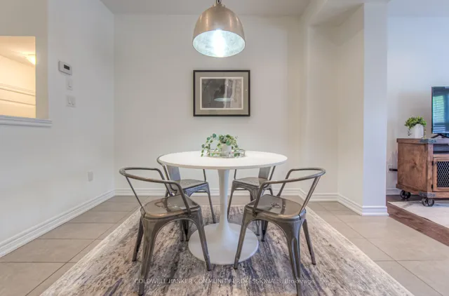 Additional image 12 of 215 Dundas St Unit 38