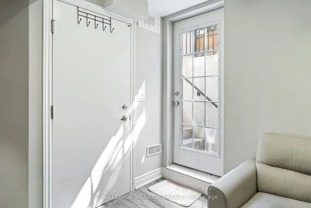 Additional image 30 of 851 Genovese Pl