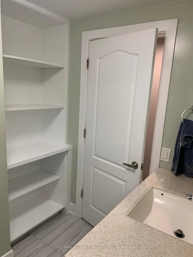 Additional image 25 of 59 Cameron Ave