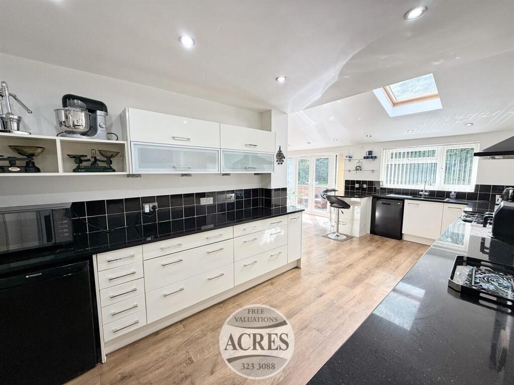 Additional image 4 of Thornhill Park, Streetly