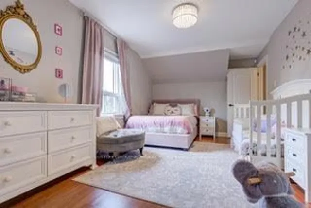 Additional image 32 of 103 Neilson Dr