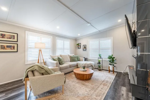 Additional image 25 of 4449 MILBUROUGH Line Unit 8 Poplar