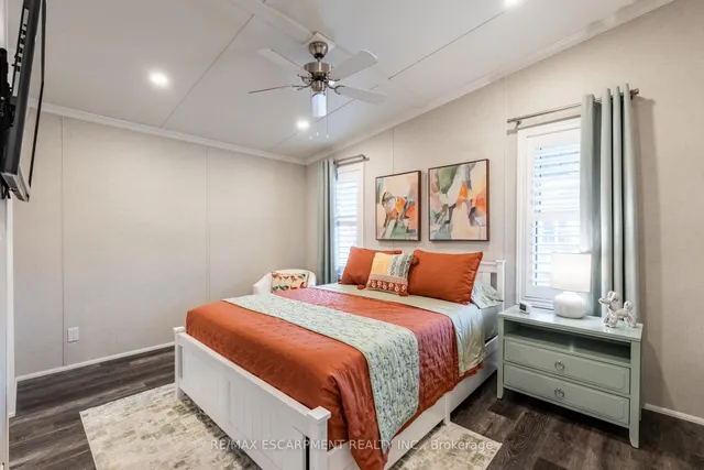 Additional image 30 of 4449 MILBUROUGH Line Unit 8 Poplar