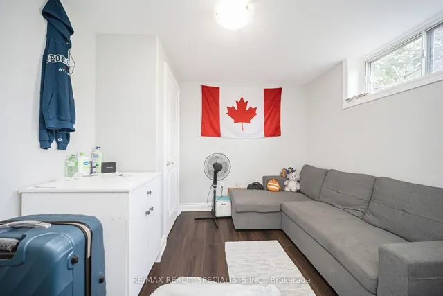 Additional image 34 of 2 Dunster Cres