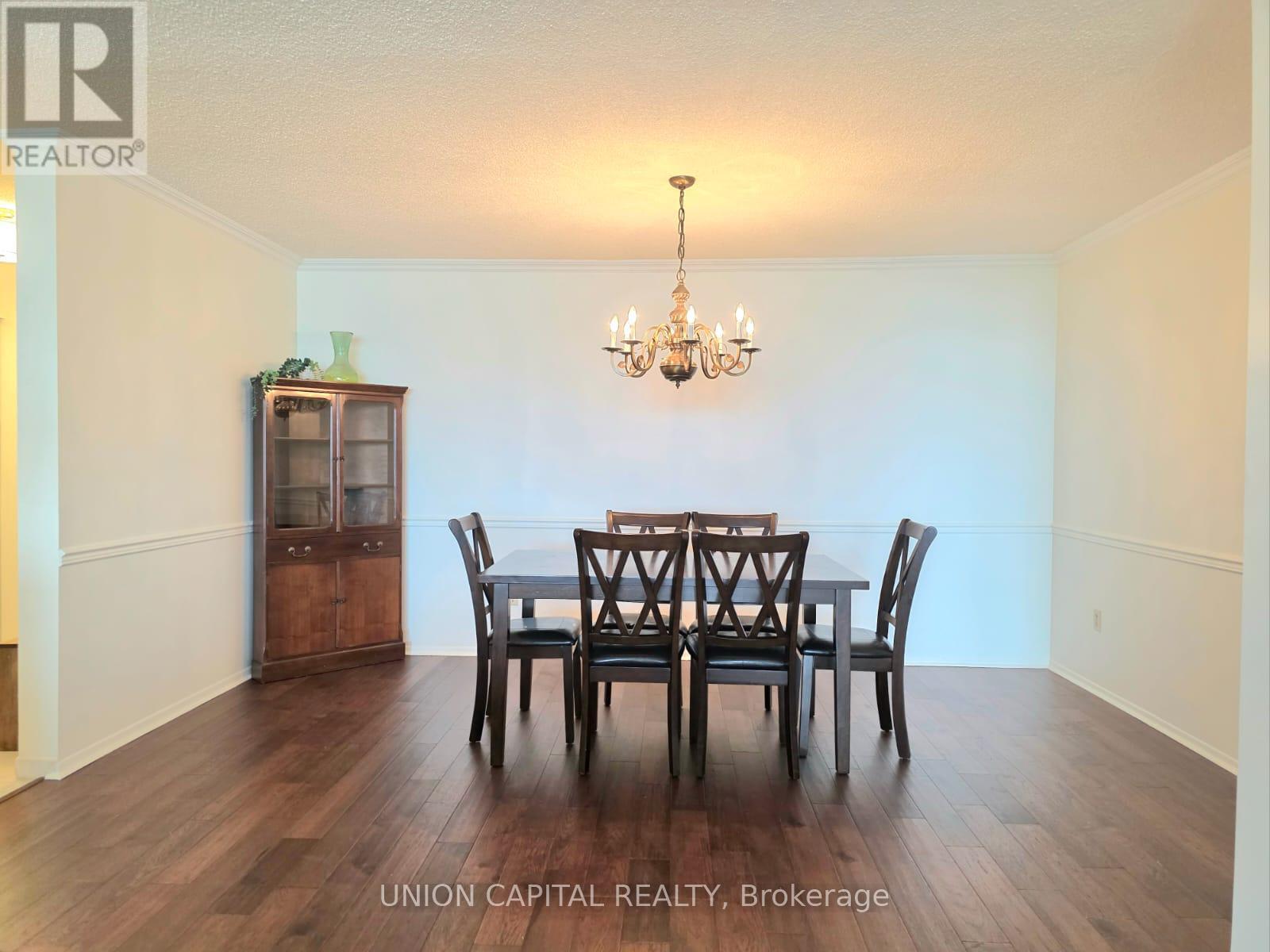 901 - 2350 BRIDLETOWNE CIRCLE|Toronto (L'Amoreaux), Ontario M1W3E6