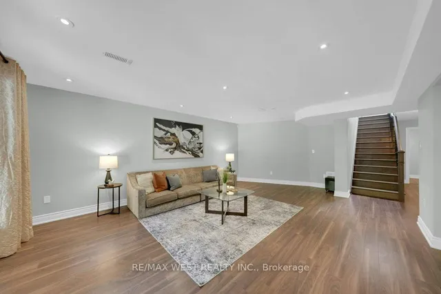 Additional image 37 of 151 Brahms Ave