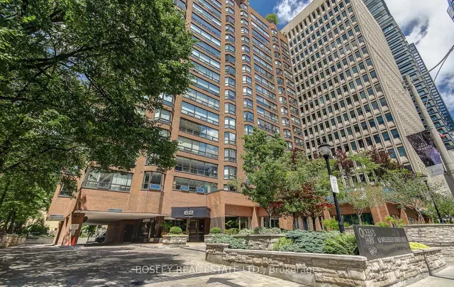 62 Wellesley St Unit 702