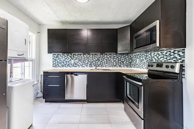 Additional image 22 of 22 Myrtle Ave