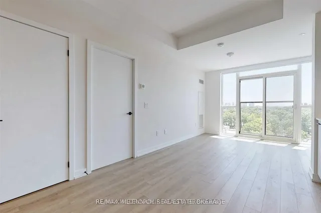 Additional image 6 of 2300 St Clair Ave Unit 807