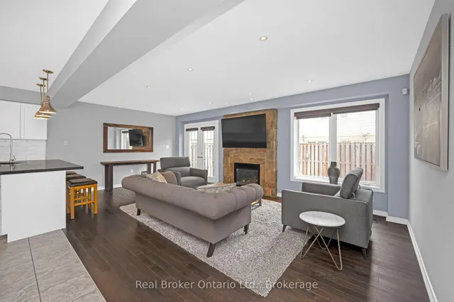 Additional image 10 of 23 Bellflower Blvd